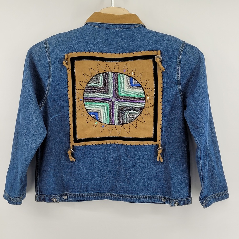 Ultimate Denim Jacket Womens Medium Blue‎ Beaded Southwestern Suede Trim Zip Up
